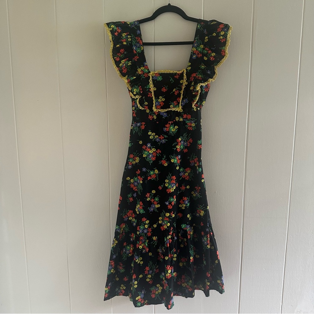 Vintage Floral Black Dress with Ruffle Details
